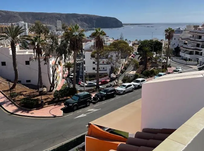 1 Bedroom With Stunning Sea View